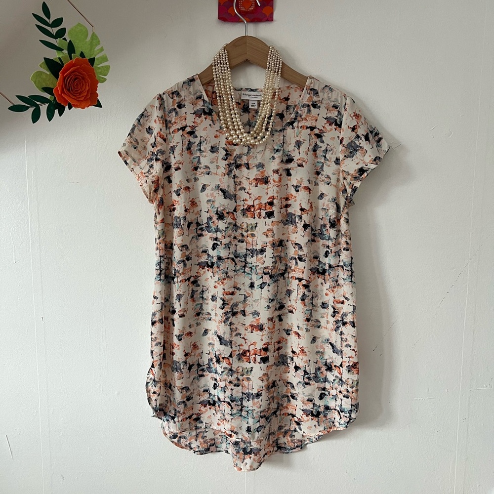 EUC Liz Lange for Target Maternity tunic peach purple print hi lo hem cap slv